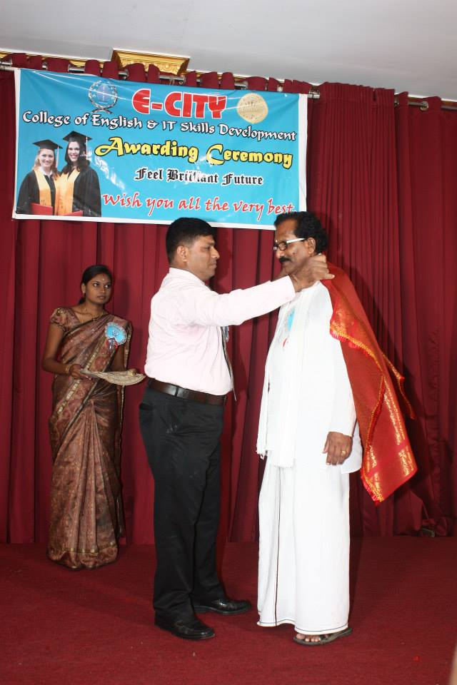 Award Ceremony 2013/58ac093a84d42gallery.jpg